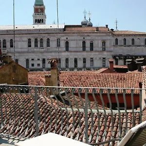 Antigo Trovatore 3* Venedik