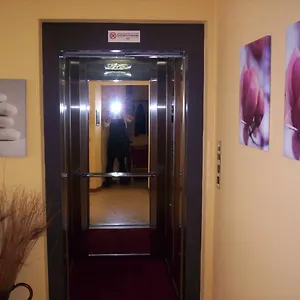 Rosalpina Hotel Serina (Lombardy)